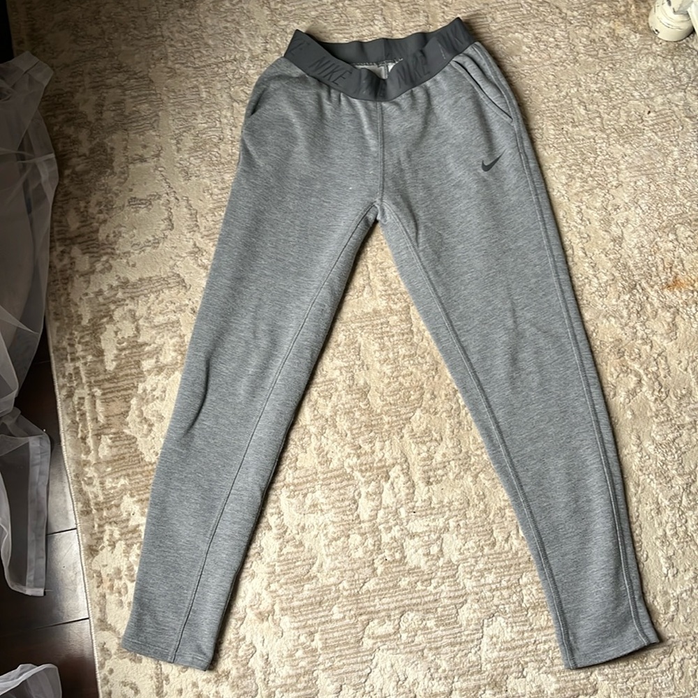 Nike joggers